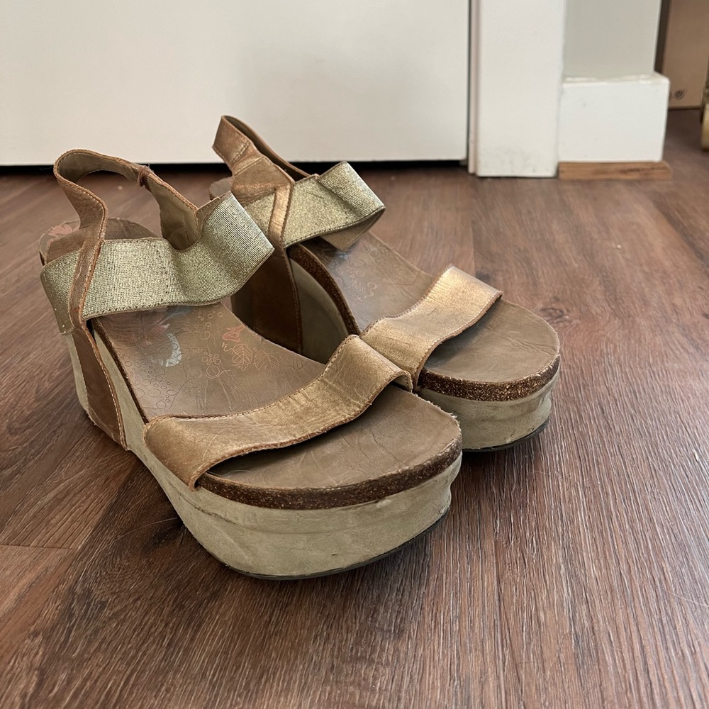 OTBT Shoes